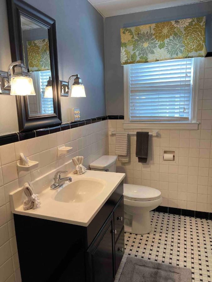 Quaint, Comfy, Close & Convenient Charleston Exteriör bild